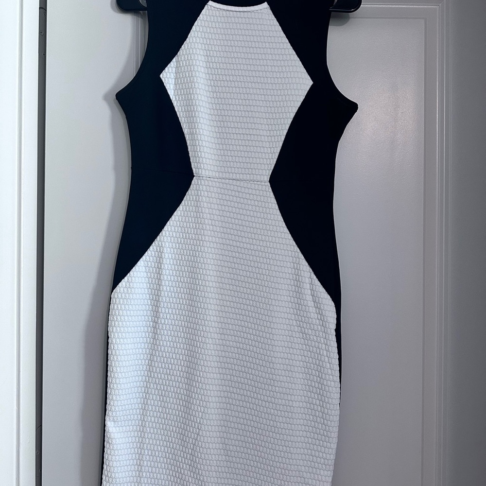SHEIN Black and White Geometric Mini Dress
